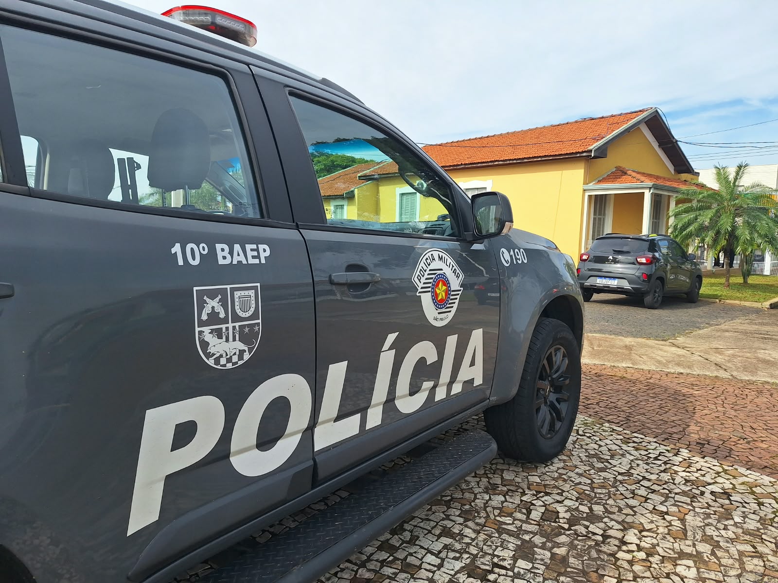 Operação tem como objetivo apurar possíveis irregularidades relacionadas à Secretaria Municipal de Turismo de Rio Claro, envolvendo contratações de serviços públicos e suspeitas de desvio de recursos financeiros