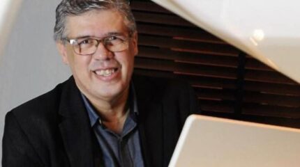 Pianista e maestro Odival Luciano Barbosa Filho