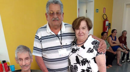 Maria Amélia no trabalho no Centro Dia